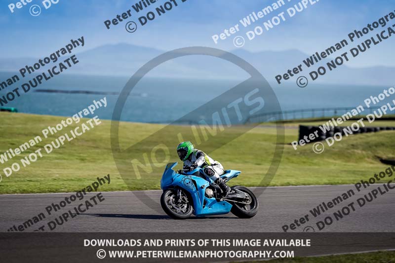 anglesey no limits trackday;anglesey photographs;anglesey trackday photographs;enduro digital images;event digital images;eventdigitalimages;no limits trackdays;peter wileman photography;racing digital images;trac mon;trackday digital images;trackday photos;ty croes